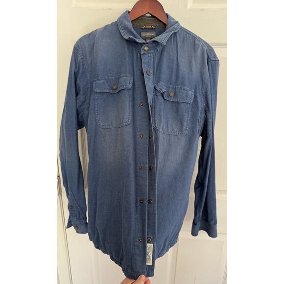 L.L. Bean Men's Signature Blue Denim Cloth Snap Shirt Slim Fit Pockets Sz XL - Picture 2 of 10